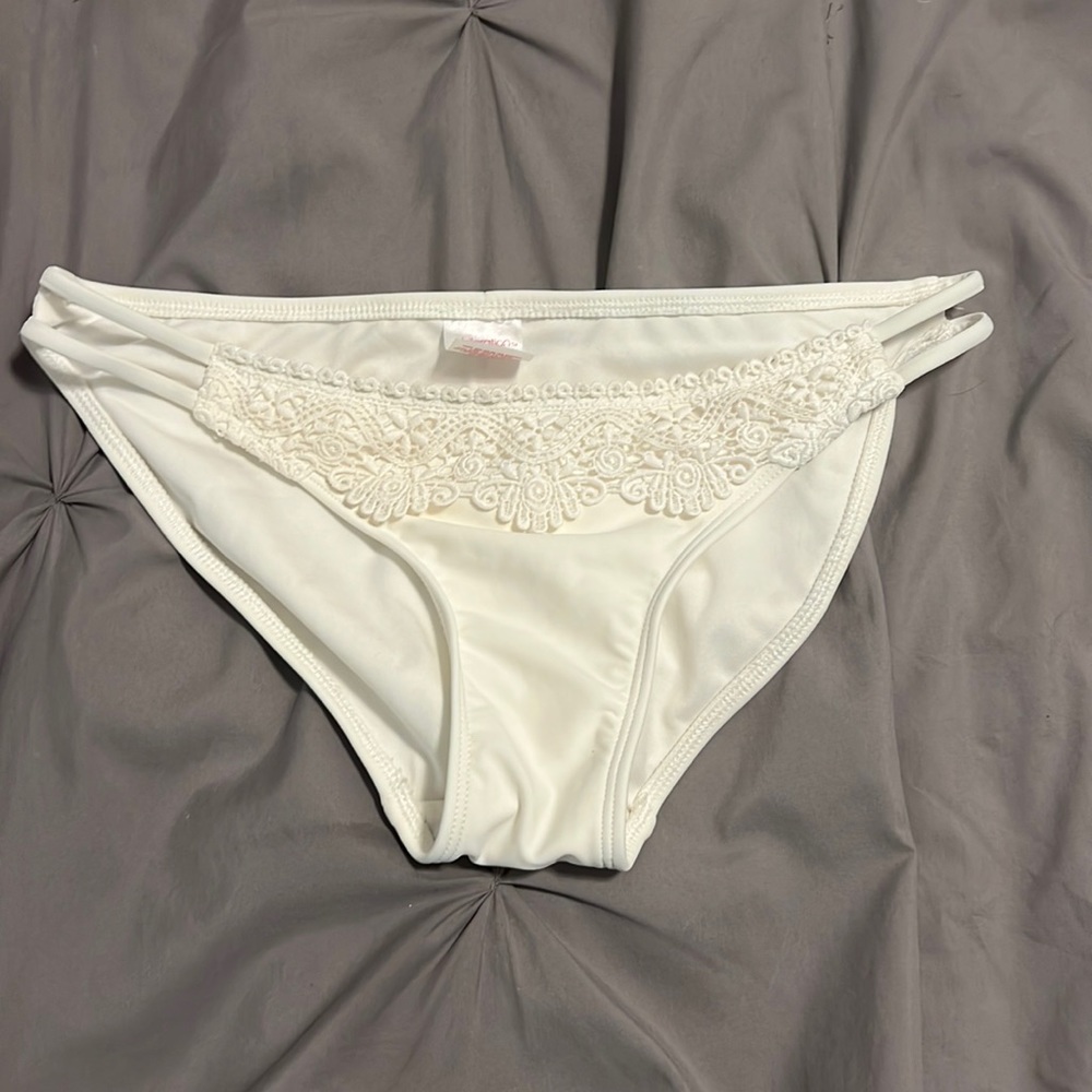 White lacy bikini bottom